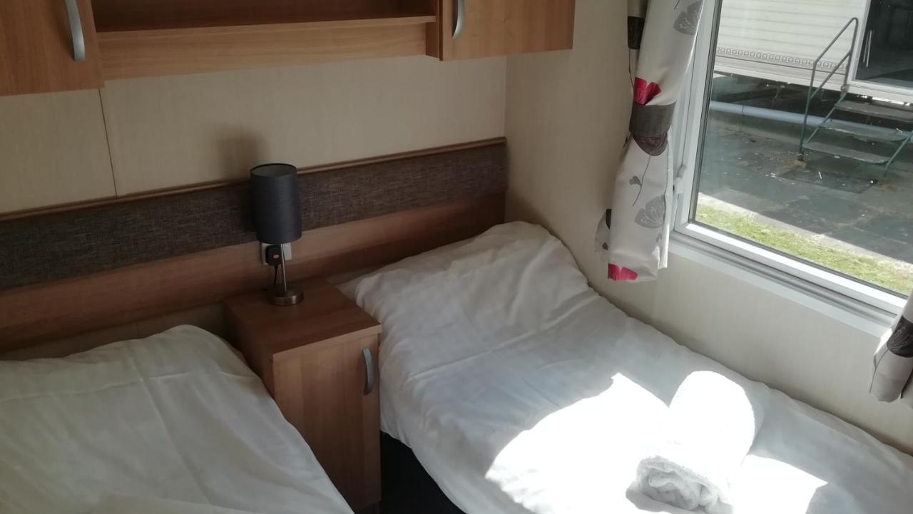 Stunning Modern Lodge Port Seton Esterno foto